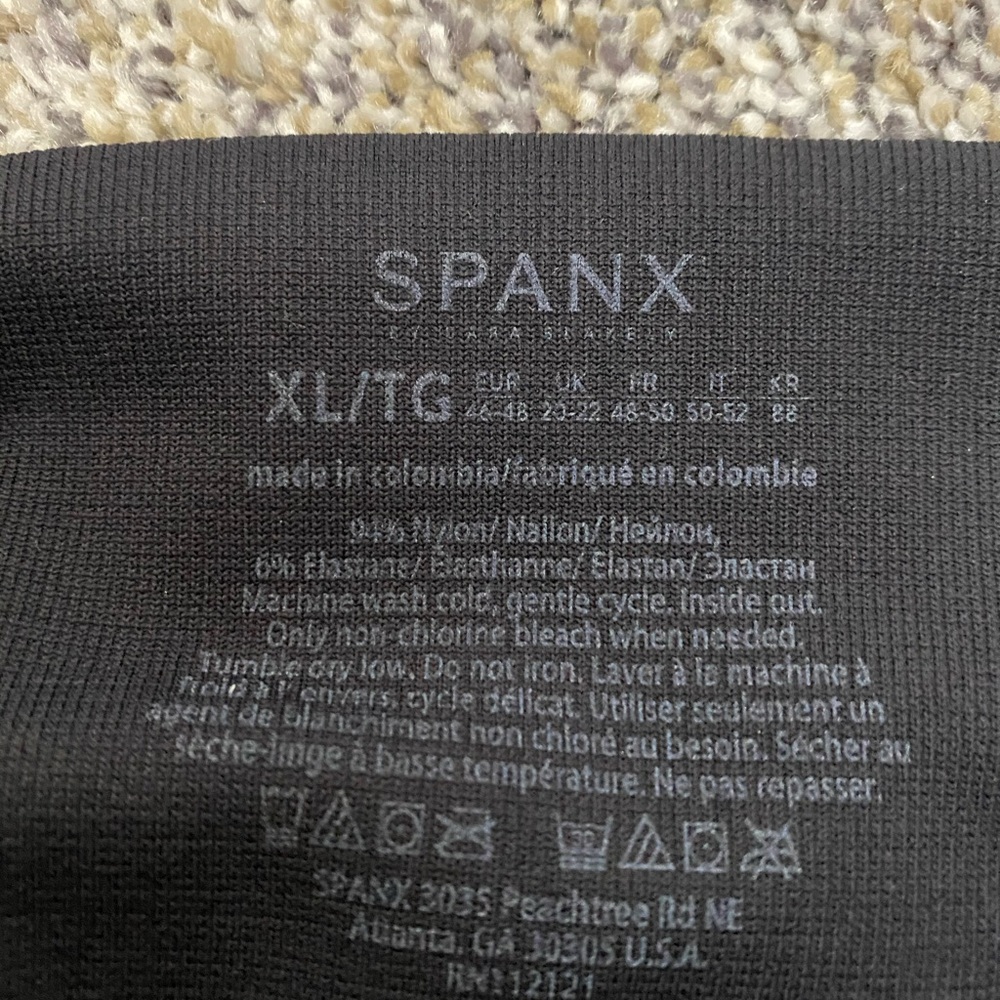 Spanx look at me now seamless leggings size XL